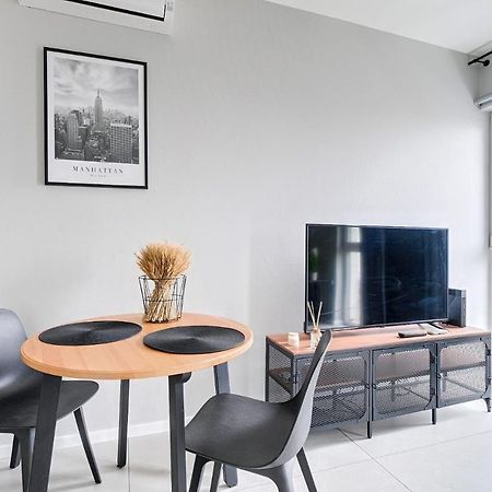 Targowa 10 National Stadium Apartment Warsaw Ngoại thất bức ảnh