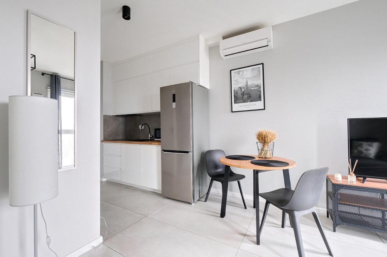 Targowa 10 National Stadium Apartment Warsaw Ngoại thất bức ảnh